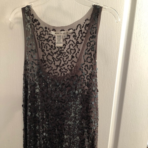 Sequined Tops - Picture 1 of 2